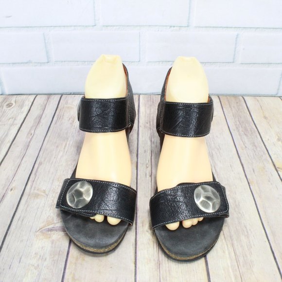 TAOS Carousel 2 Ankle Strap Wedge Sz 39 US 8-8.5 - Picture 4 of 8